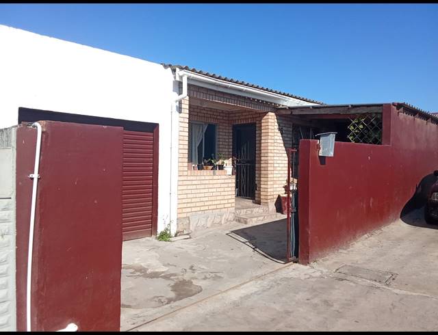 3 BEDROOM FREESTANDING FOR SALE IN BUFFALO FLATS